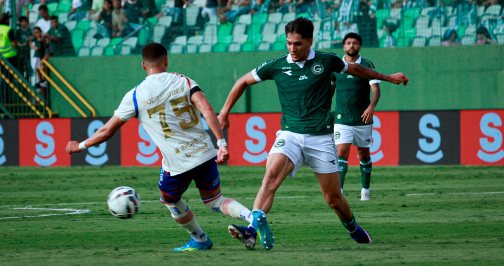 Goiás perde para o Fortaleza em duelo Série B