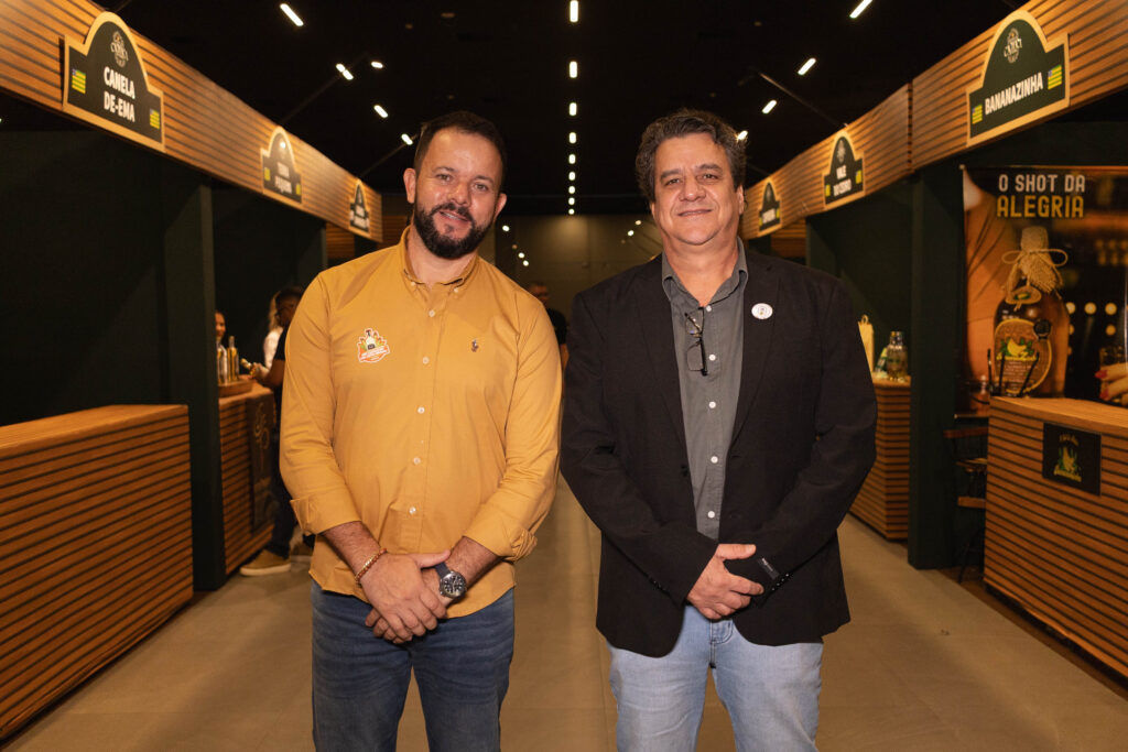 Evento para convidados abre Festival da Cachaça de Goiás; veja como foi
