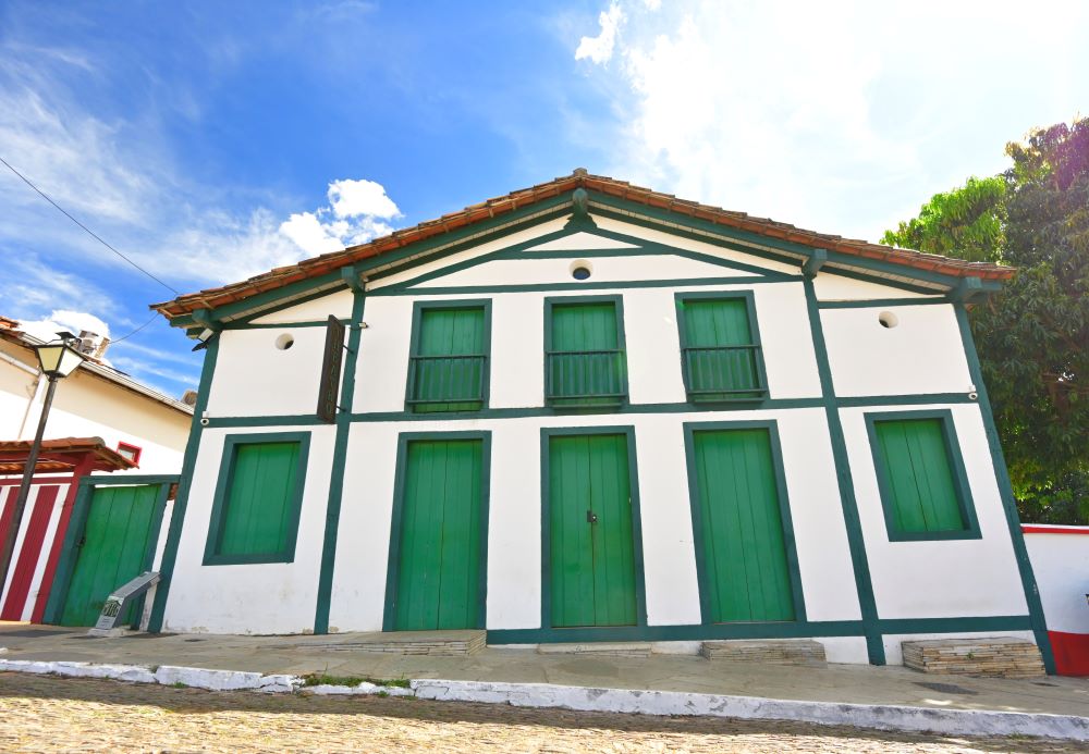 Theatro Sebastião Pompeu de Pina recebe programação gratuita com oficinas, espetáculos e shows em setembro