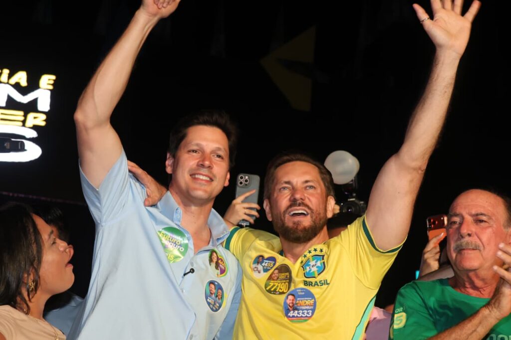 Bruno Peixoto reúne lideranças políticas em lançamento de campanha (foto: Leonardo Iran)