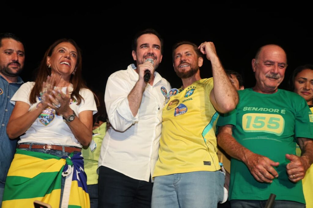 Bruno Peixoto reúne lideranças políticas em lançamento de campanha (foto: Leonardo Iran)