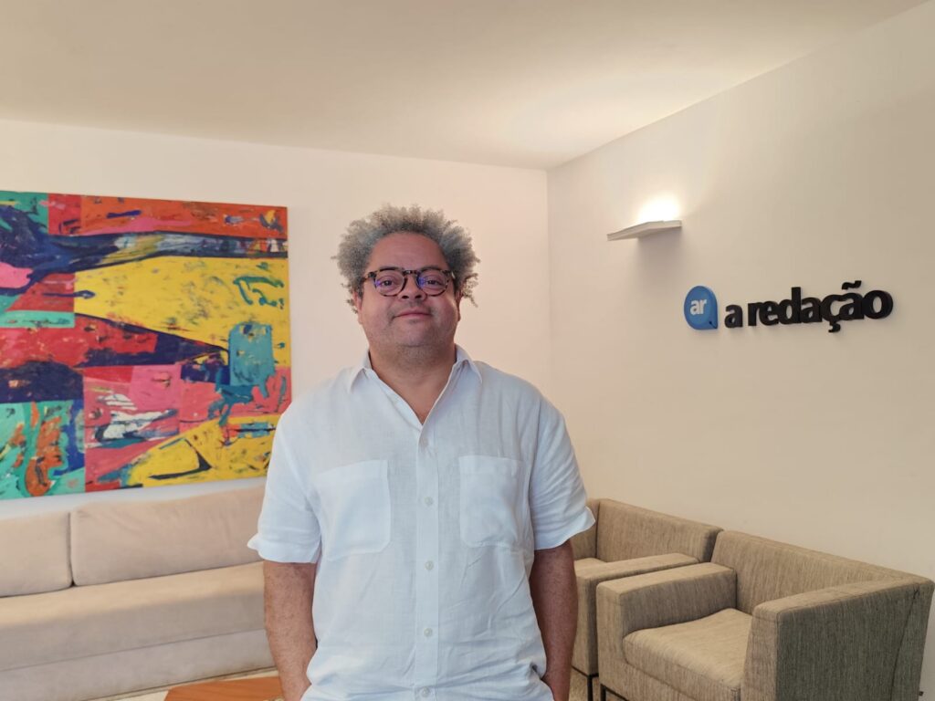 Marcelo Solá se define como artista em constante transformação: 