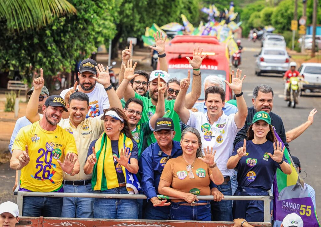 Daniel Vilela realiza carreatas no Sudoeste Goiano