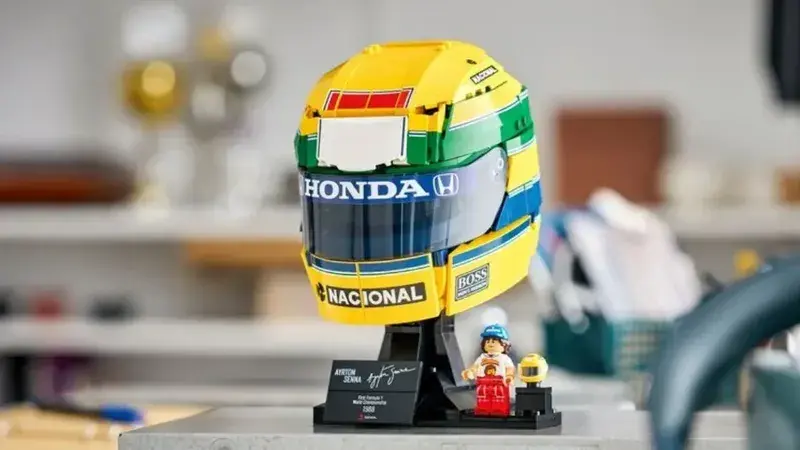 Lego lança capacete de Ayrton Senna com 931 peças