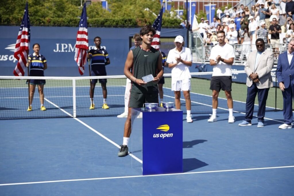 Goiano Guto Miguel é vice do US Open juvenil