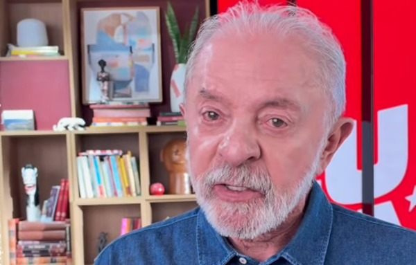Lula pede votos para Delúbio Soares em vídeo