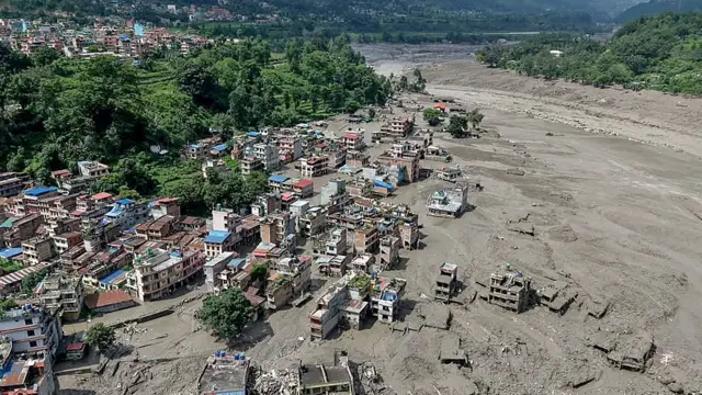 Enchentes no Nepal e no Tibete: mortes passam de 1 mil