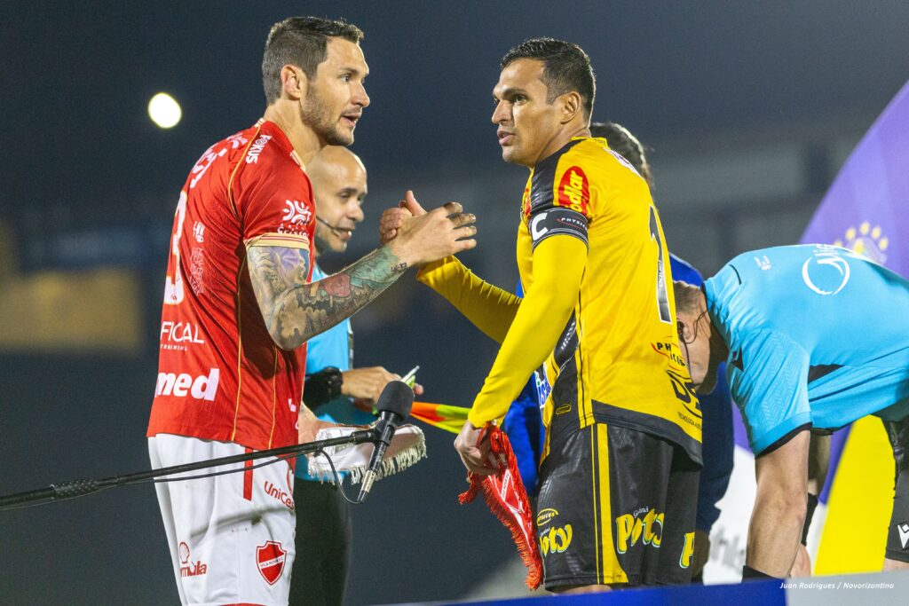Vila Nova e Novorizontino duelam pela liderança da Série B em domingo de quatro jogos (foto: Juan Rodrigues/Novorizontino)