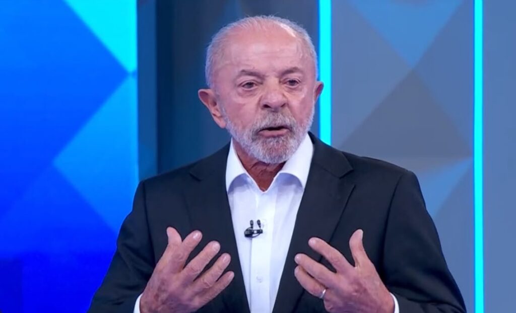 Lula reage a “9 dedos” e chama Flávio de “miliciano” no debate (foto: reprodução)